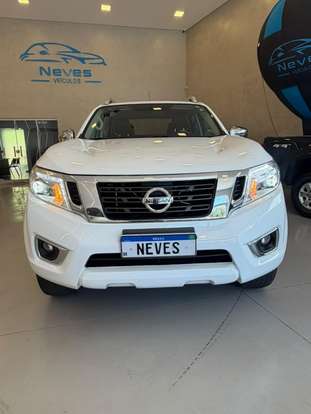 NISSAN-FRONTIER-2018
