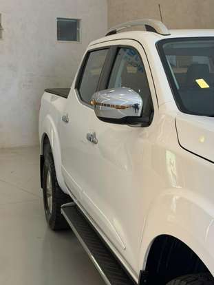 NISSAN-FRONTIER-2018