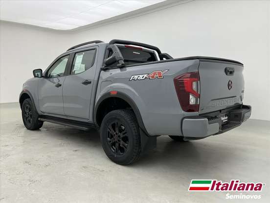 NISSAN-FRONTIER-2023