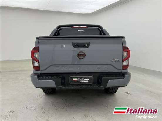 NISSAN-FRONTIER-2023