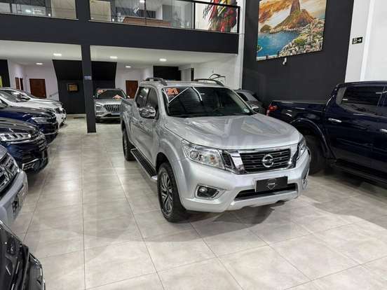 NISSAN-FRONTIER-2021