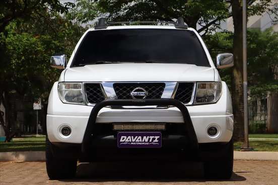 NISSAN-FRONTIER-2012