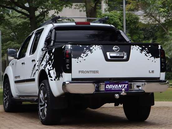 NISSAN-FRONTIER-2.5 LE 4X4 CD TURBO ELETRONIC DIESEL 4P AUTOMÁTICO NISSAN-FRONTIER-2012