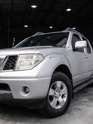 NISSAN-FRONTIER-2012
