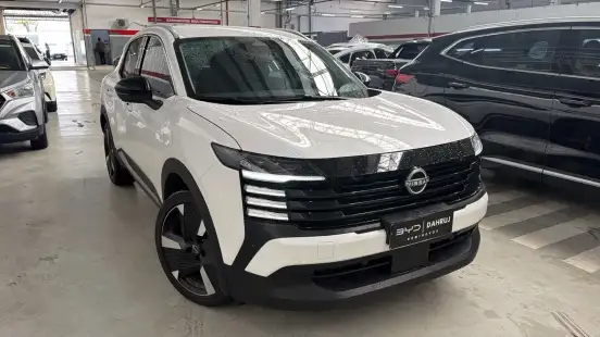 NISSAN-KICKS-2025
