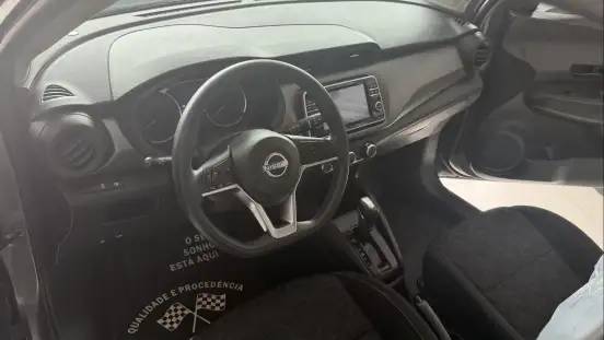 NISSAN-KICKS-2023