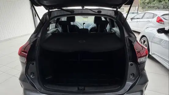 NISSAN-KICKS-2023