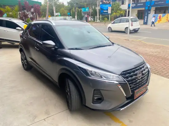 NISSAN-KICKS-2022