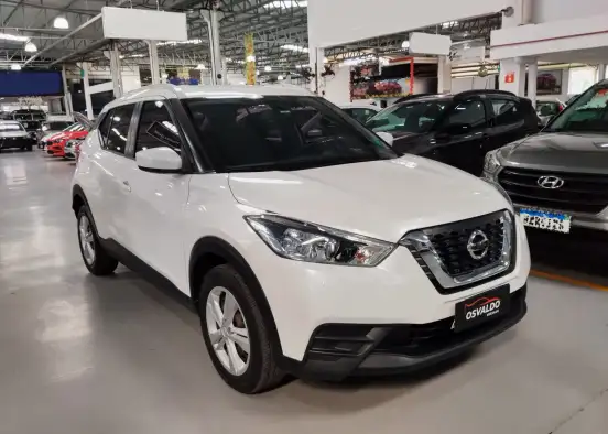 NISSAN-KICKS-2020