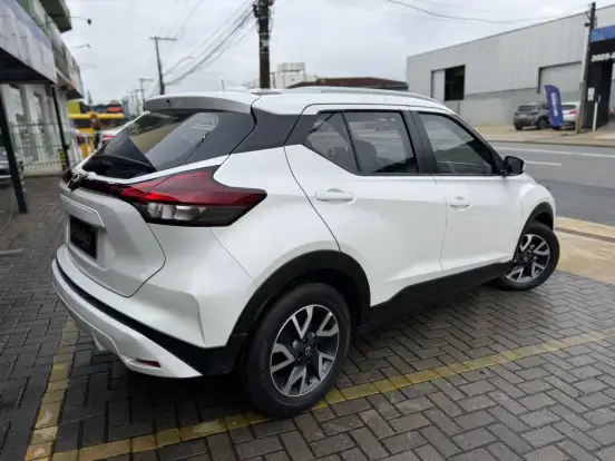 NISSAN-KICKS-2024