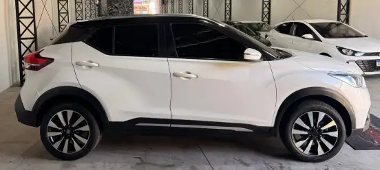 NISSAN-KICKS-2018