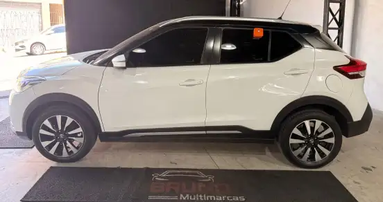 NISSAN-KICKS-2018