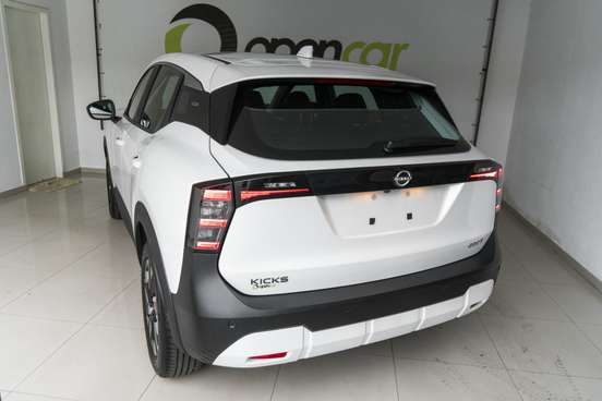 NISSAN-KICKS-2025