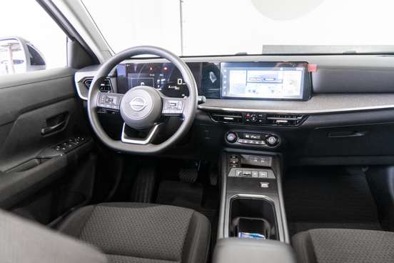 NISSAN-KICKS-2025