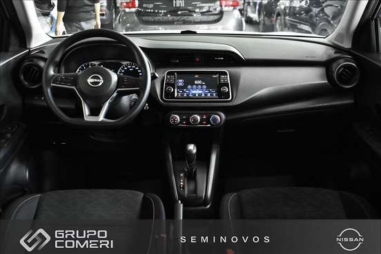 NISSAN-KICKS-2023