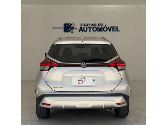 NISSAN-KICKS-2022