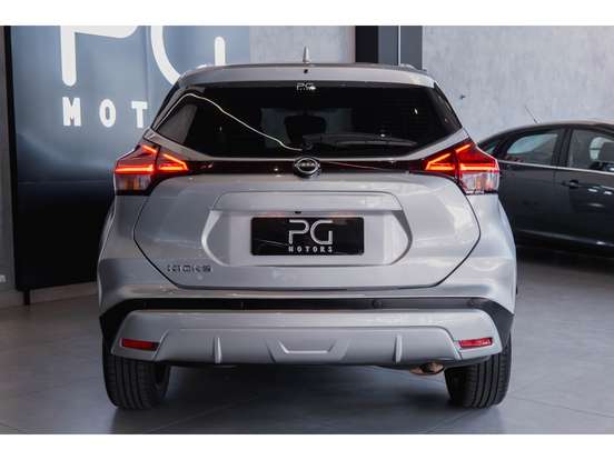 NISSAN-KICKS-2024
