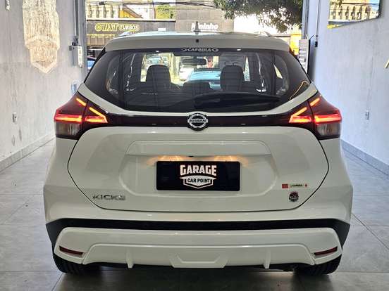 NISSAN-KICKS-2022