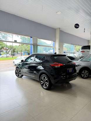 NISSAN-KICKS-2024