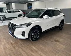 NISSAN KICKS 1.6 16V FLEXSTART EXCLUSIVE XTRONIC NISSAN KICKS 1.6 16V FLEXSTART EXCLUSIVE XTRONIC