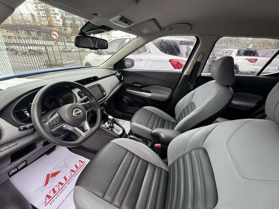 NISSAN-KICKS-2023