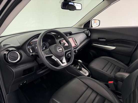 NISSAN-KICKS-2022