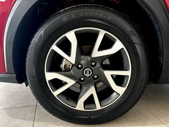 NISSAN-KICKS-2022