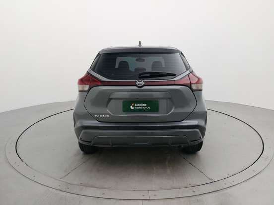 NISSAN-KICKS-2024