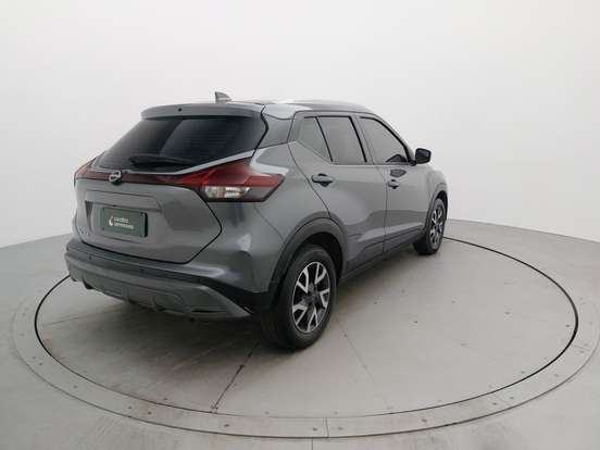 NISSAN-KICKS-2024