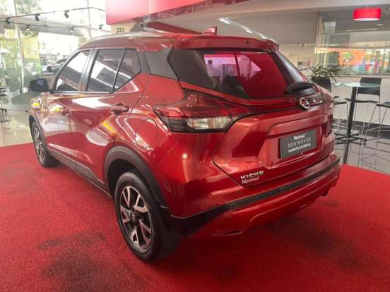 NISSAN-KICKS-2022