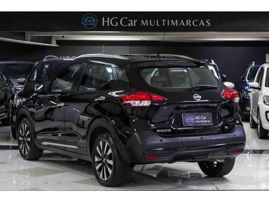 NISSAN-KICKS-2020