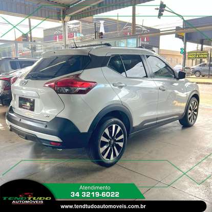 NISSAN-KICKS-2018
