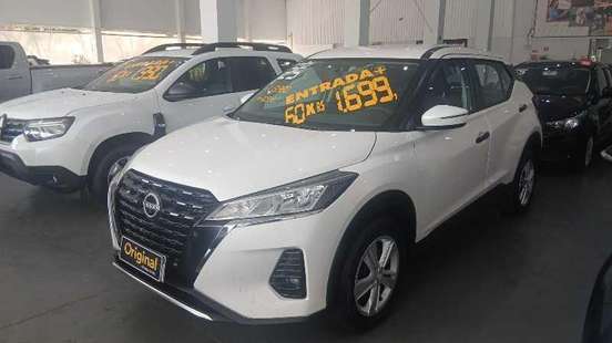 NISSAN-KICKS PLAY-2025