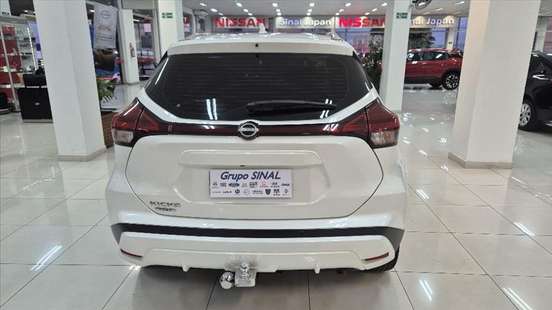 NISSAN-KICKS PLAY-2025