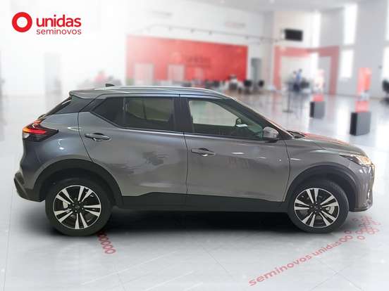 NISSAN-KICKS PLAY-2025