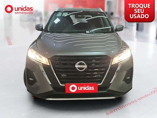 NISSAN-KICKS PLAY-2025