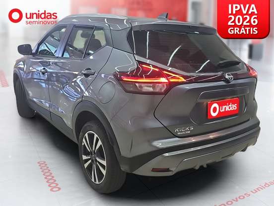 NISSAN-KICKS PLAY-2025