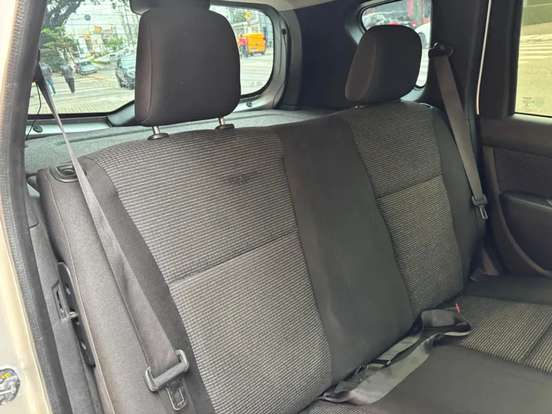 NISSAN-LIVINA-2013