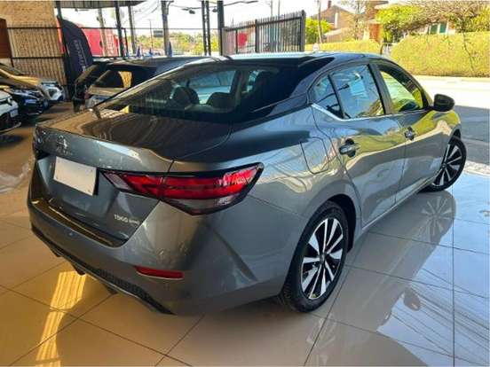 NISSAN-SENTRA-2023