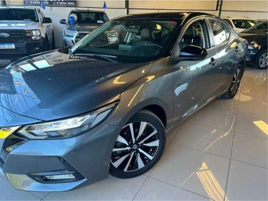 NISSAN-SENTRA-2023