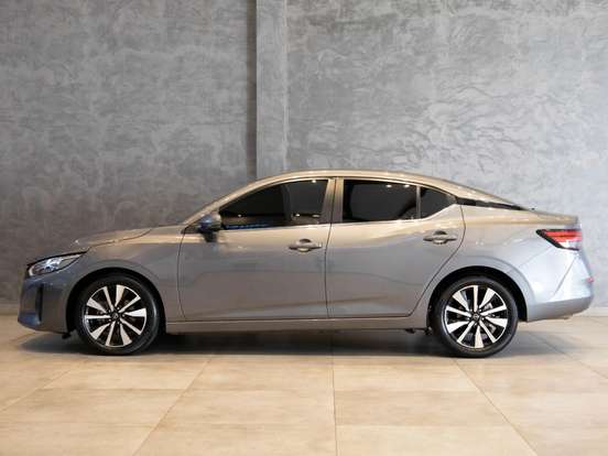 NISSAN-SENTRA-2024
