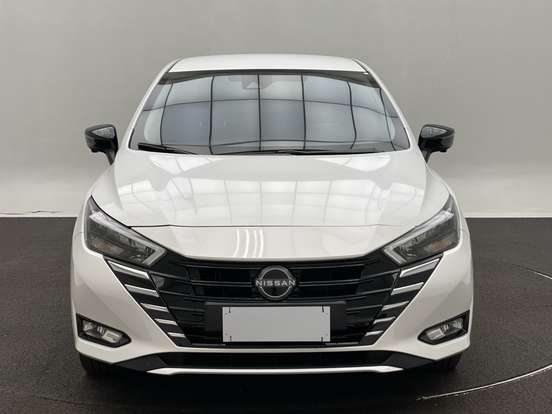 NISSAN-VERSA-2025