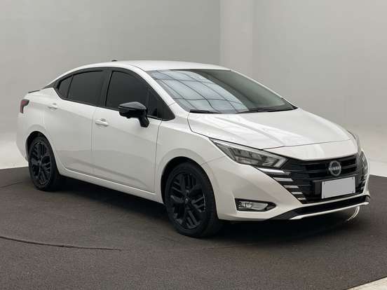 NISSAN-VERSA-2025