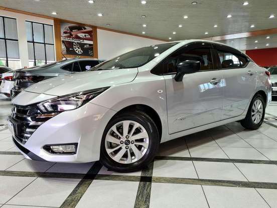 NISSAN-VERSA-2023