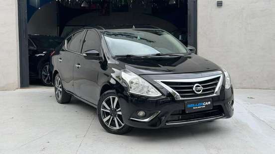 NISSAN-VERSA-2019
