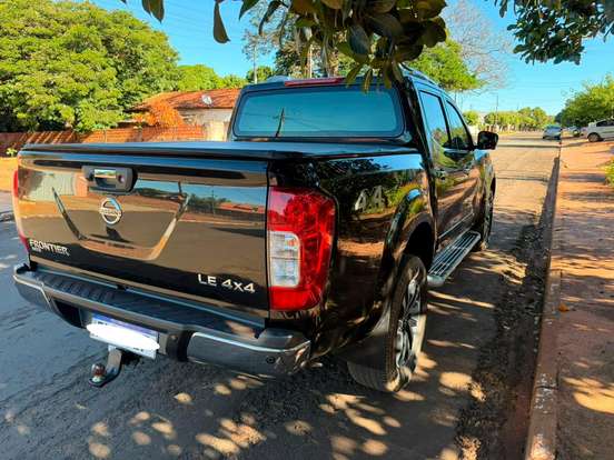 NISSAN-FRONTIER-2020