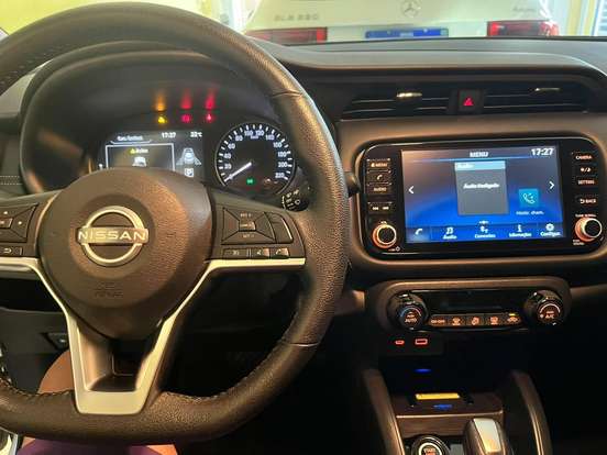NISSAN-KICKS-2023