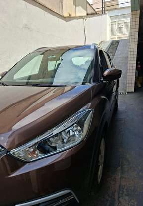 NISSAN-KICKS-2020
