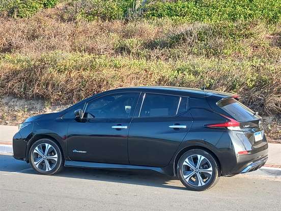 NISSAN-LEAF-B12P 40 ELÉTRICO NISSAN-LEAF-2021