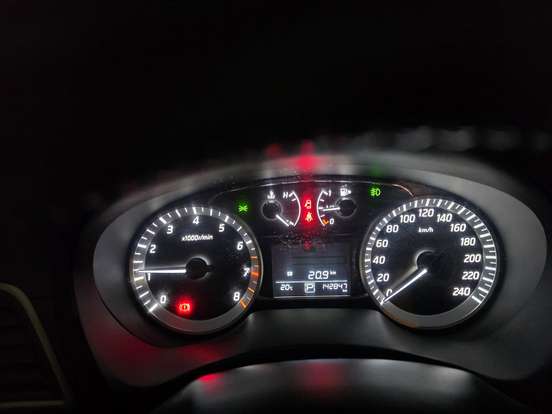 NISSAN-SENTRA-2014
